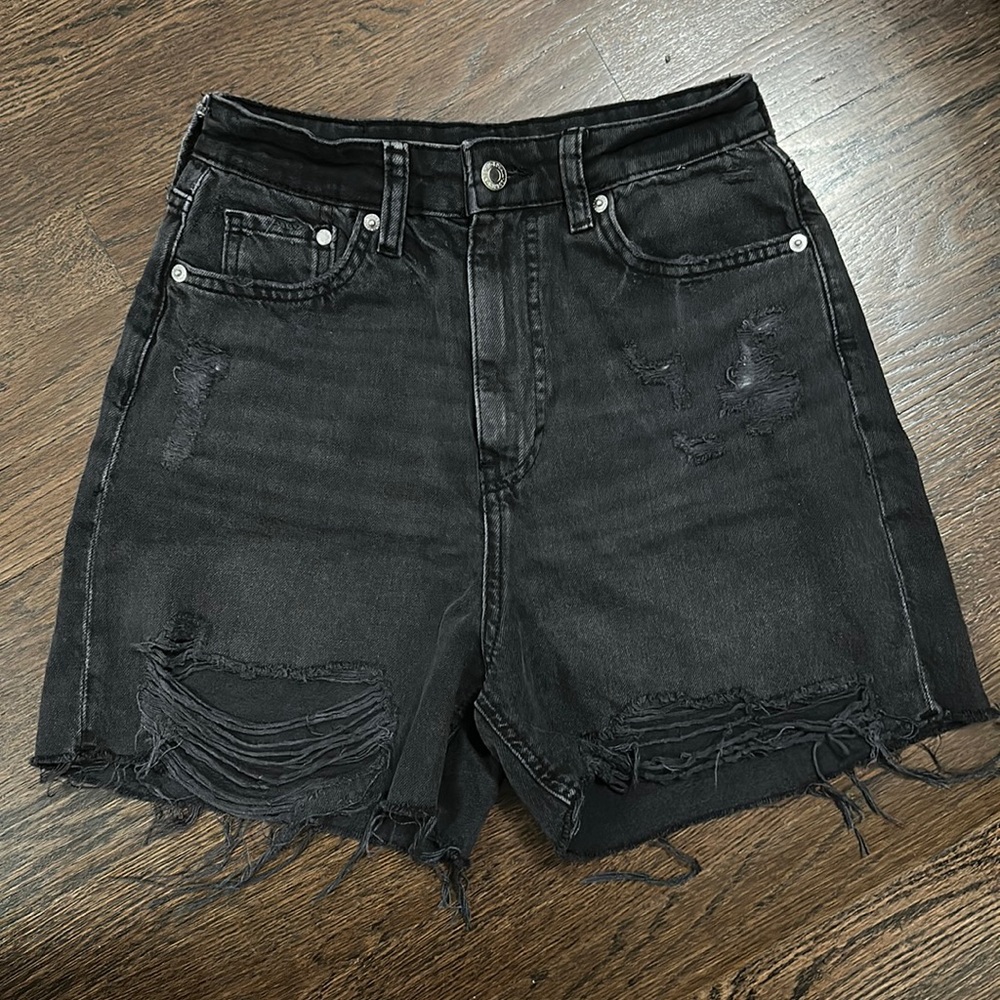 H&M denim shorts